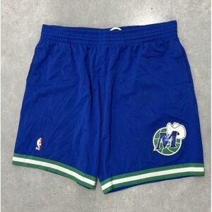 Mitchell & Ness Dallas Mavericks 1998-99 NBA Hardwood Classics Shorts 2XL